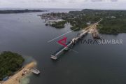 PEMBANGUNAN JEMBATAN WEAR ARAFURA