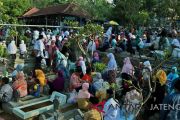 Haul KH Sholeh Darat