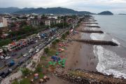 Libur Lebaran Pantai Padang