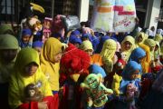 Sumbangan mainan untuk anak-anak korban gempa dan tsunami Sulteng