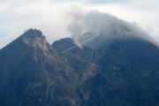 Gunung Merapi level waspada