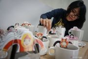Kerajinan Teh Celup Bergambar Karakter