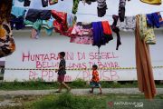 Huntara korban tsunami disegel