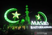 IKTIKAF DI MASJID BAITURRAHMAH PADANG