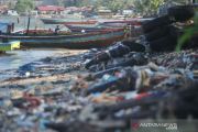 SAMPAH PERMUKIMAN PESISIR