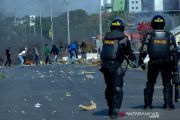 Bentrok mahasiswa-polisi di Makassar
