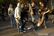 Aksi mahasiswa di Makassar