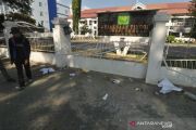 Kantor Kejaksaan rusak