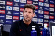 Diego Simeone akui bangga Atletico bisa dua kali singkirkan Barcelona
