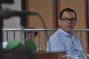 Terdakwa Robi pada sidang Kasus Suap Muara Enim