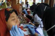 Pemeriksaan kesehatan gigi lansia