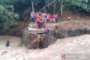 Evakuasi korban banjir