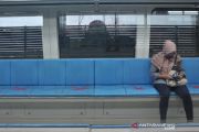 LRT kurangi jam operasional mulai 1 April