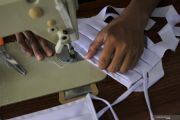 PENJAHIT PAKAIAN BERALIH JAHIT MASKER