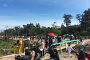 Peziarah padati taman pemakaman Temiang Batam