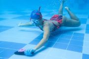Atlet Nasional Underwater Hockey Latihan Mandiri di Kolam Renang