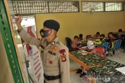 Brimob Sumsel bantu anak sekolah daring
