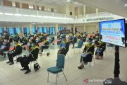 Wisuda dengan protokol kesehatan di Palembang