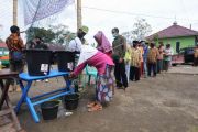 TPS di tempat pengungsian sementara Gunung Merapi