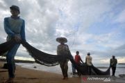Nelayan pukat Tepi