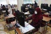 Ujian tulis berbasis komputer UNS