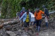 Pikul Jenazah Hingga 25 Kilometer