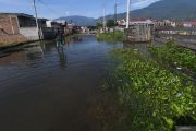 Terendam Pasang Laut