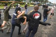 Aksi  21April Di Patung Kuda  