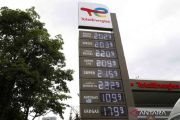 Waduh! Harga minyak dunia tembus 121 dollar AS per barel