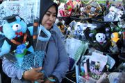 Penjualan buket wisuda di Makassar