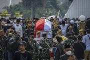 Pemakaman Azyumrdi Azra Di TMP Kalibata
