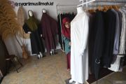 PENJUALAN BUSANA MUSLIM SYARI