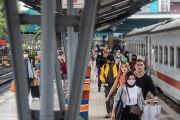 Arus Mudik Di Stasiun Kertapati