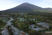 Foto udara kawasan wisata Geopark Rinjani Sembalun