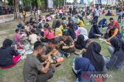 Makan gratis 10 ribu porsi di Palu
