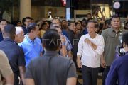 Presiden Jokowi kunjungi mal di Mataram