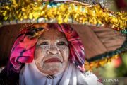 Floating market festival on the Martapura river