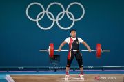 Weightlifter Eko Yuli Irawan at the 2024 Paris Olympics