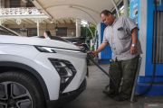 Indonesia attracts EV plants from three global automakers: minister