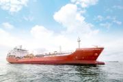 Dua kapal Pertamina siap melintas keluar setelah Selat Hormuz dibuka