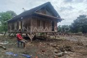 Pasca banjir bandang di Bima