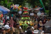 Upacara Adat Nyadran Makam Sewu