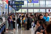 Perjalanan penumpang kereta di China tembus 2,3 miliar