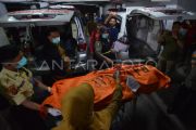 Penjemputan jenazah korban kecelakaan bus ALS