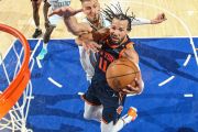 Knicks tak terbendung di kandang, hajar Grizzlies 133–120