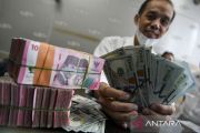 Rupiah menguat didukung potensi BI tahan suku bunga acuan