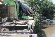 Hujan lebat akibatkan banjir di Mataram