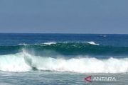 BMKG: Pelayaran waspada gelombang tinggi 6 meter tiga hari ke depan
