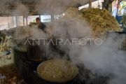 Produksi gula saka Nagari Lawang