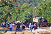 Penggunaan lokomotif Mak Itam untuk wisatawan